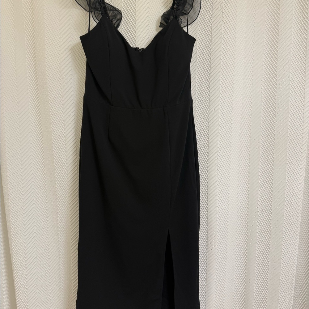 Francesca's Collections Black Midi Dress
